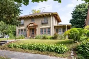 2033 N 6th St, Sheboygan, WI 53081 - Photo 1