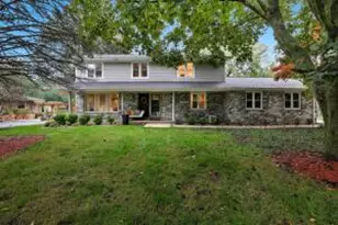 4962 S 82nd St, Greenfield, WI 53220 - Photo 1