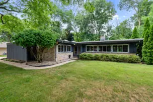 2401 W Apple Tree Rd, Glendale, WI 53209 - Photo 1