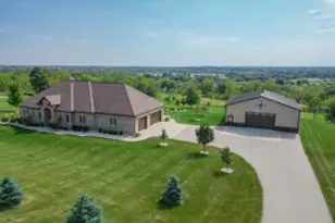 33259 Ridge Ln, Racine, WI 53105 - Photo 1