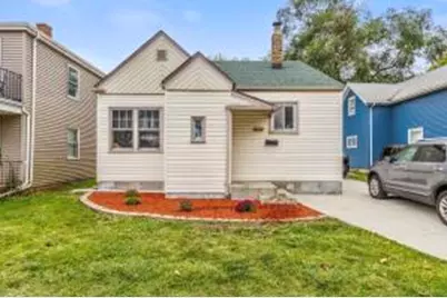 2042  Hickory Grove Ave, Racine, WI 53403 - Photo 1