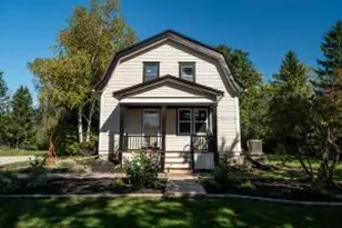 604 W Zedler Ln, Mequon, WI 53092 - Photo 1