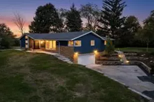 2660 N Calhoun Rd, Brookfield, WI 53005 - Photo 1