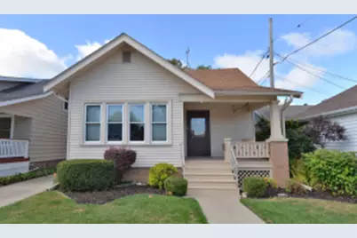 712  Cleveland Ave, Racine, WI 53405 - Photo 1