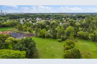 4137 E Oakwood Rd, Oak Creek, WI 53154 - Photo 1