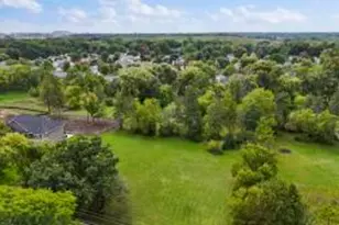 4137 E Oakwood Rd, Oak Creek, WI 53154 - Photo 1