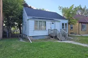 4715 N 42nd St, Milwaukee, WI 53209 - Photo 1
