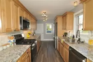 630 Forest St, Hartford, WI 53027 - Photo 1