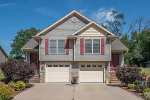 226 S 2nd St, Palmyra, WI 53156 - Photo 1