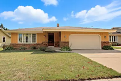 6017  68th St, Kenosha, WI 53142 - Photo 1