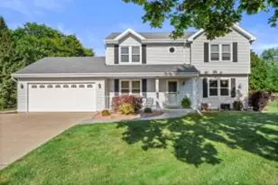 7382 S 39th Ct, Franklin, WI 53132 - Photo 1