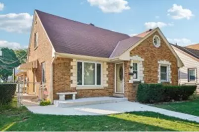 2571 S 62nd St, Milwaukee, WI 53219 - Photo 1