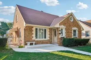 2571 S 62nd St, Milwaukee, WI 53219 - Photo 1