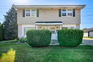 1920 Cardinal Dr, Waukesha, WI 53186 - Photo 1
