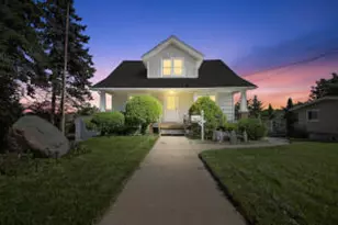 414 River Dr, West Bend, WI 53090 - Photo 1