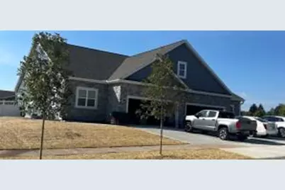 513  Firefly Trl, Hartford, WI 53027 - Photo 1