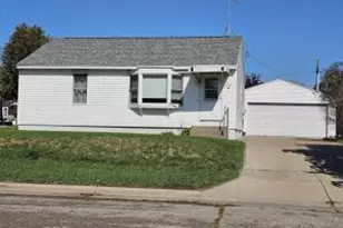 2815 Robinsdale Ave, La Crosse, WI 54601 - Photo 1