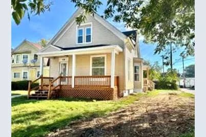 423  Cliff Ave, Racine, WI 53404 - Photo 1