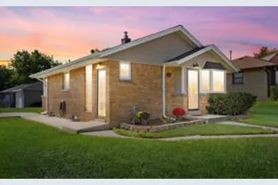 605  Sherman Ave, South Milwaukee, WI 53172 - Photo 1