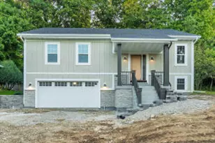 624 S Kettle Moraine Dr, Slinger, WI 53086 - Photo 1