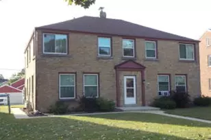 4841 N Mohawk Ave, Glendale, WI 53217 - Photo 1