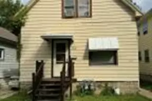 1124 S 62nd St, West Allis, WI 53214 - Photo 1