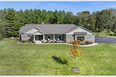 6844  Horseshoe Trl, Burlington, WI 53105 - Photo 1