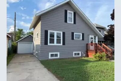 1712  70th St, Kenosha, WI 53143 - Photo 1