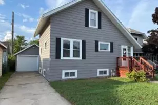 1712 70th St, Kenosha, WI 53143 - Photo 1