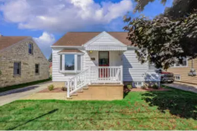 1916  29th St, Two Rivers, WI 54241 - Photo 1
