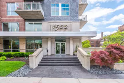 1522 N Prospect Ave, Milwaukee, WI 53202 - Photo 1