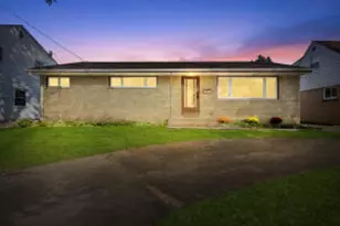 5440 N Navajo Ave, Glendale, WI 53217 - Photo 1