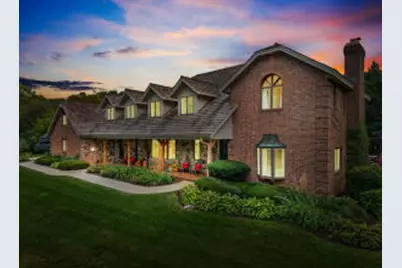 9101 W Hawthorne Ln, Franklin, WI 53132 - Photo 1