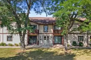 215 Franklin St, Delavan, WI 53115 - Photo 1