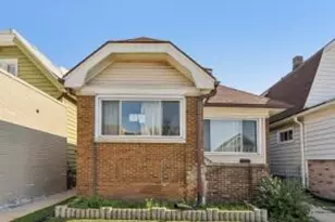 1912 S 60th St, West Allis, WI 53219 - Photo 1