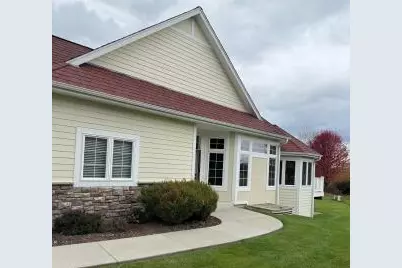 3935 S Fohr Dr, New Berlin, WI 53151 - Photo 1