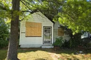 4469 N 20th St, Milwaukee, WI 53209 - Photo 1