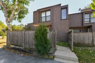 6989 W Glenbrook Rd, Milwaukee, WI 53223 - Photo 1