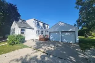 N5488 Hwy 120 Rd, Spring Prairie, WI 53105 - Photo 1