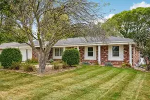 920 5th Ave, Grafton, WI 53024 - Photo 1