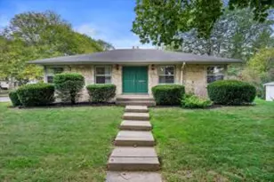 2107 N 66th St, Wauwatosa, WI 53213 - Photo 1