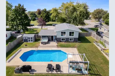 130  Lilac Ln, Belgium, WI 53004 - Photo 1