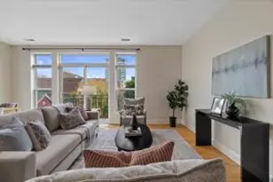 1550 N Warren Ave, Milwaukee, WI 53202 - Photo 1