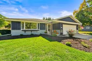 1101 Dogwood Ln, Waukesha, WI 53189 - Photo 1