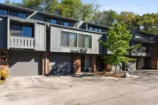 474 W Willow Ct, Fox Point, WI 53217 - Photo 1