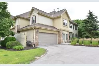 8619 S Deerwood Ln, Franklin, WI 53132 - Photo 1