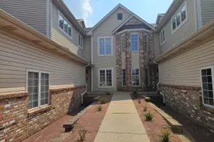 4549 S 124th St, New Berlin, WI 53151 - Photo 1