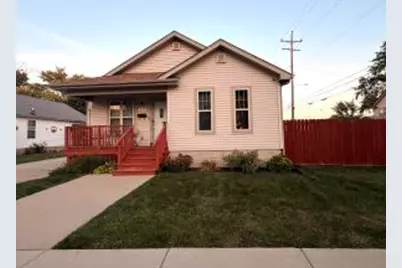 943  Walnut St, Racine, WI 53403 - Photo 1