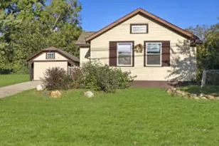 8133 Antioch Rd, Salem, WI 53168 - Photo 1