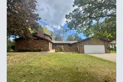 9  Sandalwood Ct, Racine, WI 53402 - Photo 1